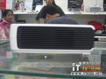 柏匯恒生五一投影設(shè)備促銷(xiāo)盛大啟幕 幻燈與投影新品惠動(dòng)全城