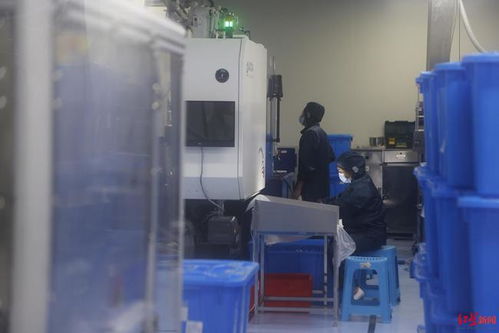 成都啟動醫療器械安全宣傳周，深入企業實驗室嚴把通信設備安全關